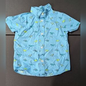 The Children's Place Blue with Dinosaur Print Button Down Shirt in Size 3T